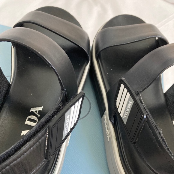 Prada sandals - Picture 8 of 8